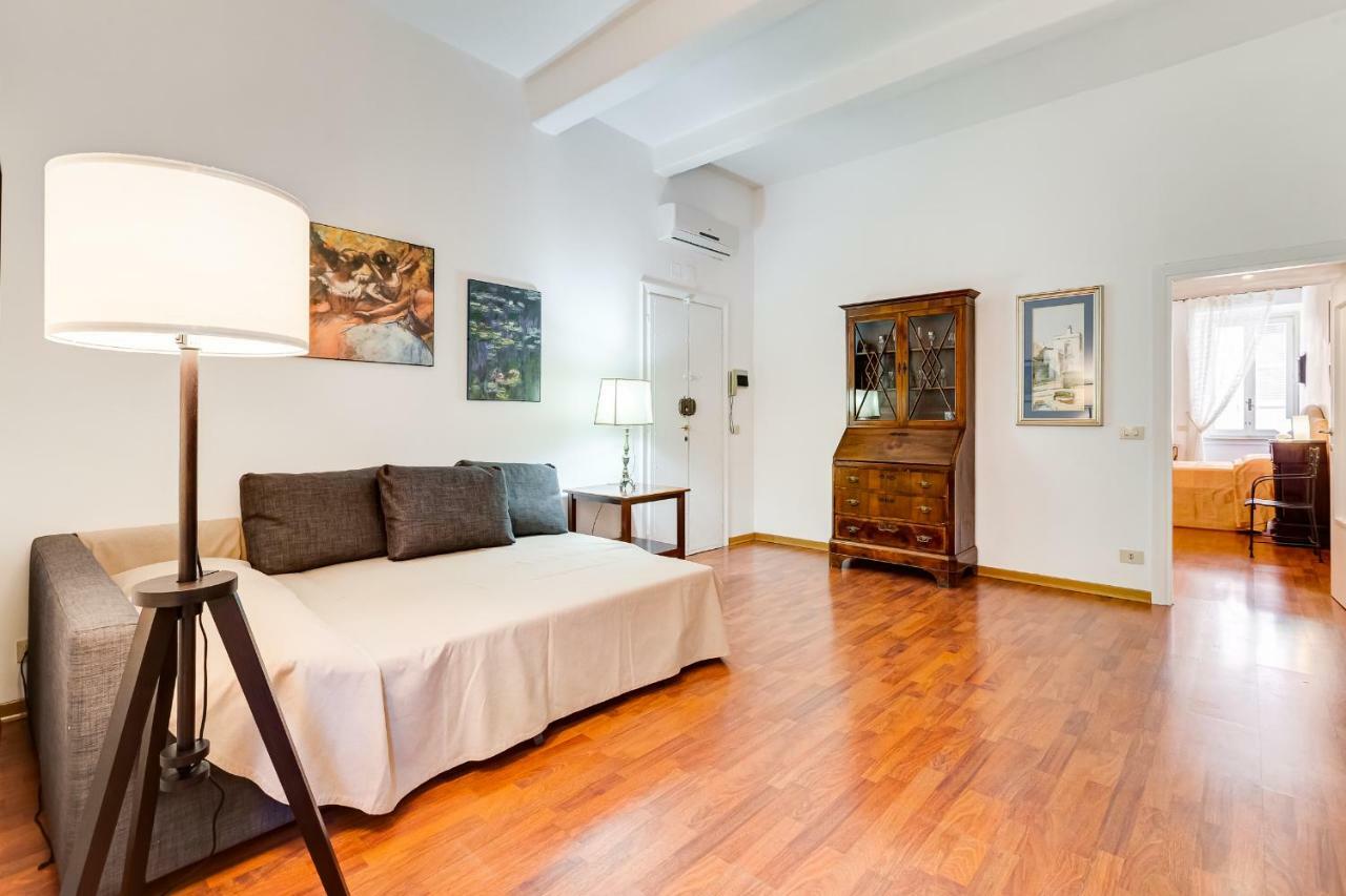 Borgo Vittorio Lovely House Rome Bagian luar foto