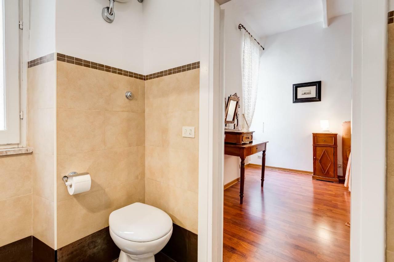 Borgo Vittorio Lovely House Rome Bagian luar foto