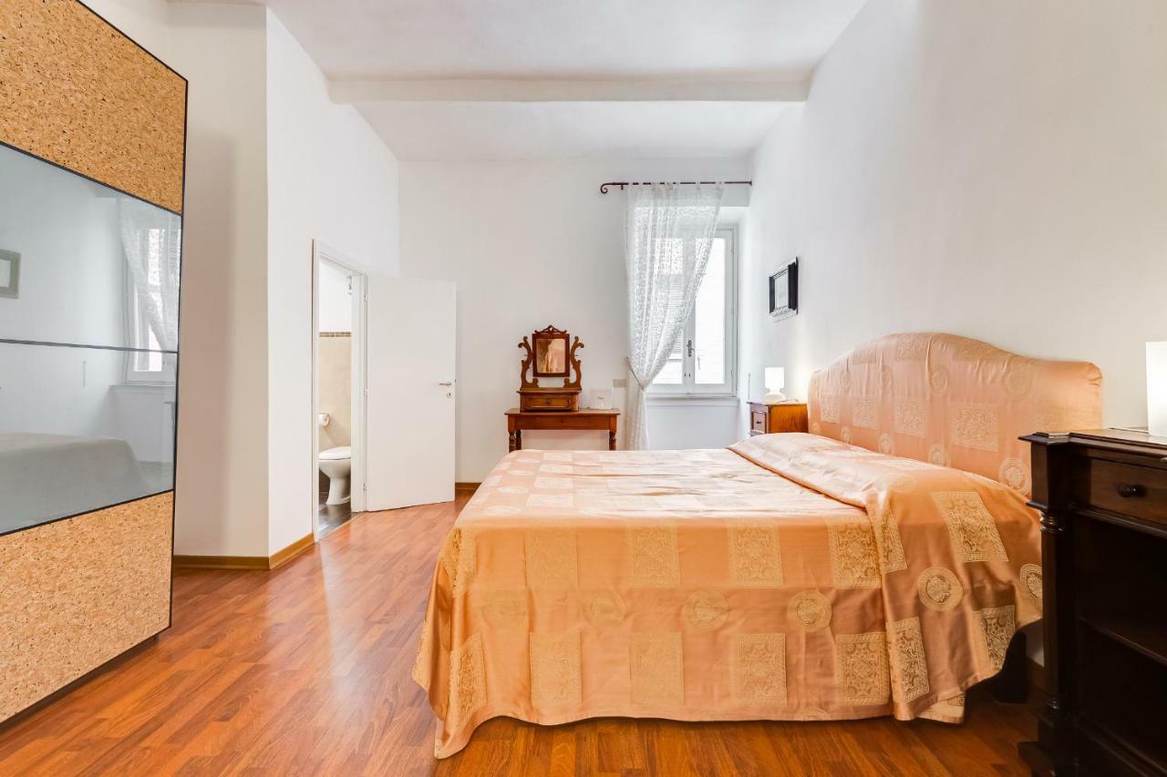 Borgo Vittorio Lovely House Rome Bagian luar foto